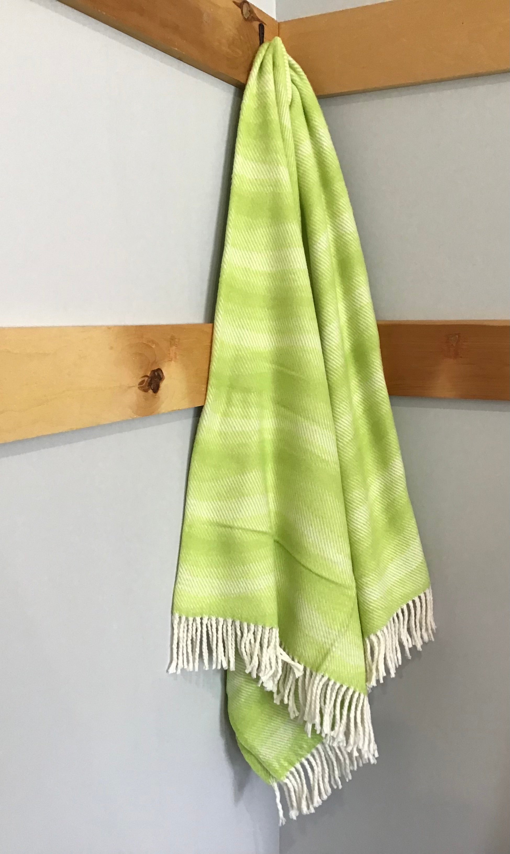 Jeté décoratif Wave lime